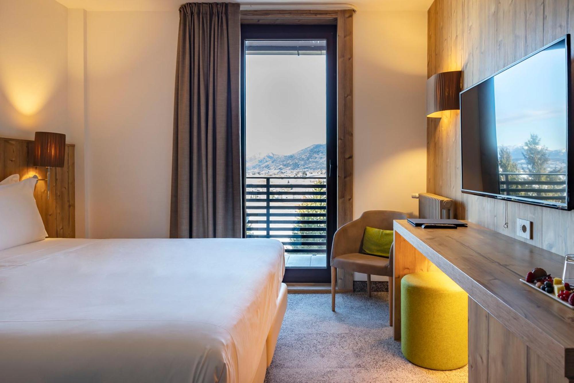 Linta Hotel Wellness & Spa 아지아고 외부 사진